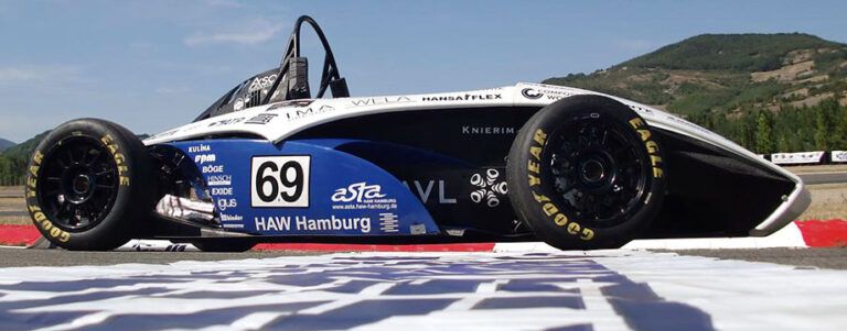 Knierim Tooling unterstützt das Formula Student Hawks Racing Team